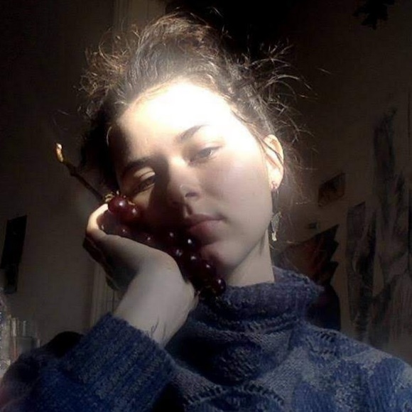 Meet your Posher, Luna - Picture 1 of 1